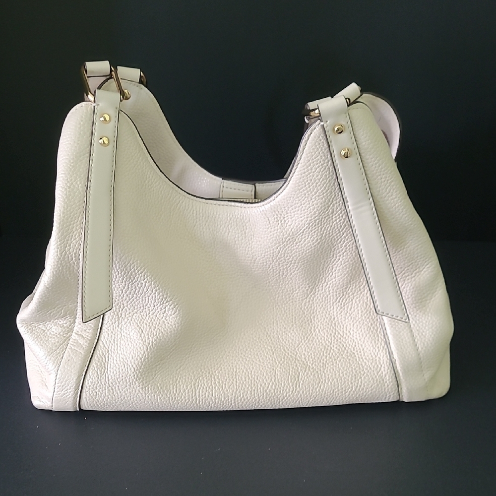 Michael Kors Buff Colored Arlo Bag Elegant Design - Picture 3 of 15